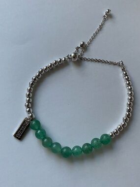 Success Green Beaded Bracelet with Silver Accents– SHIPS TOMORROW